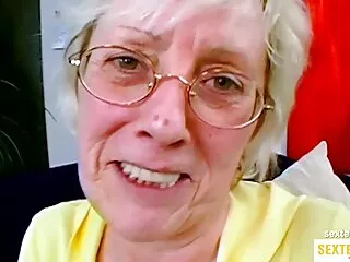 Reira Aisaki kremsi seviyor şişmanporna delikleri büyük oyuncaklar yerleştirir